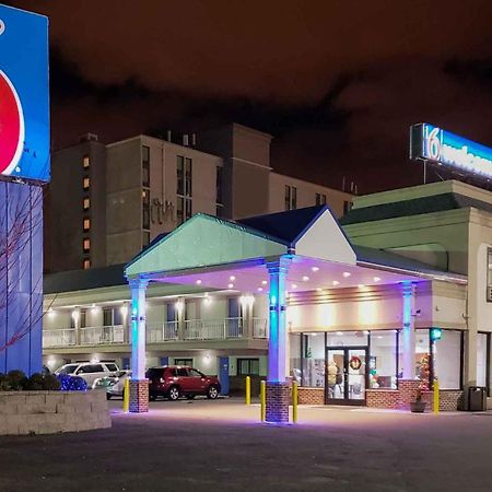 Motel 6 Elizabeth Nj Newark Liberty Intl Airport المظهر الخارجي الصورة