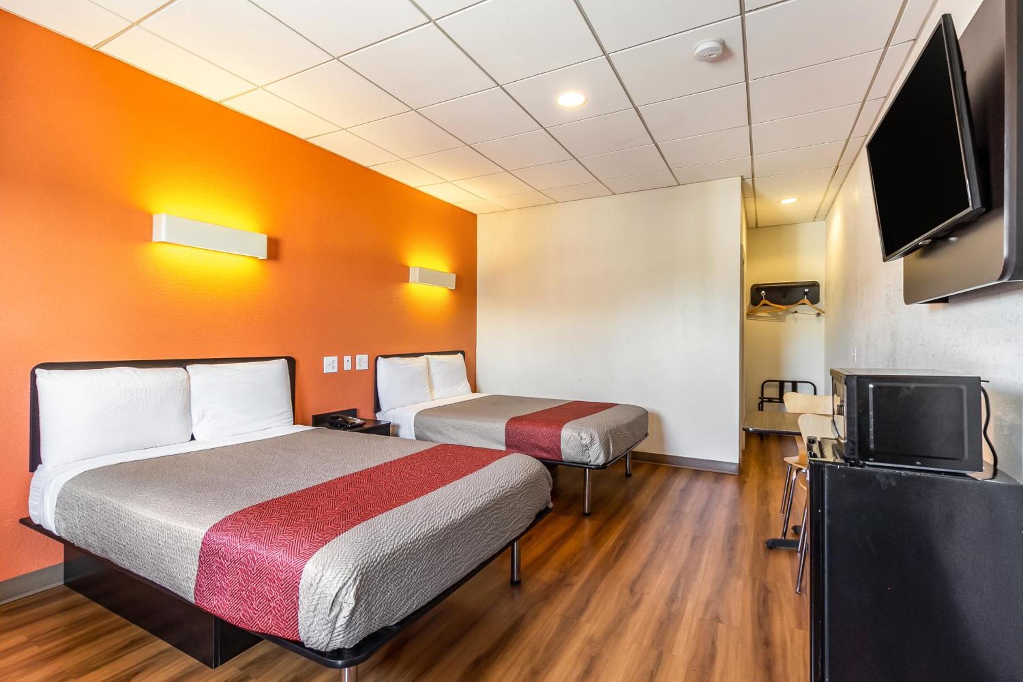 Motel 6 Elizabeth Nj Newark Liberty Intl Airport المظهر الخارجي الصورة