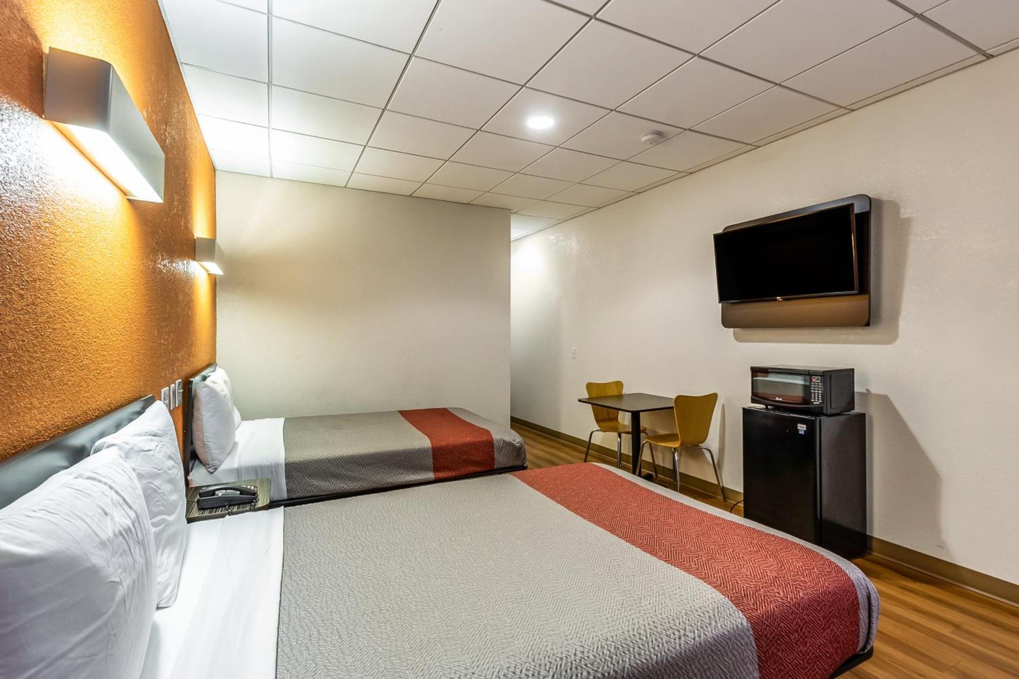 Motel 6 Elizabeth Nj Newark Liberty Intl Airport المظهر الخارجي الصورة