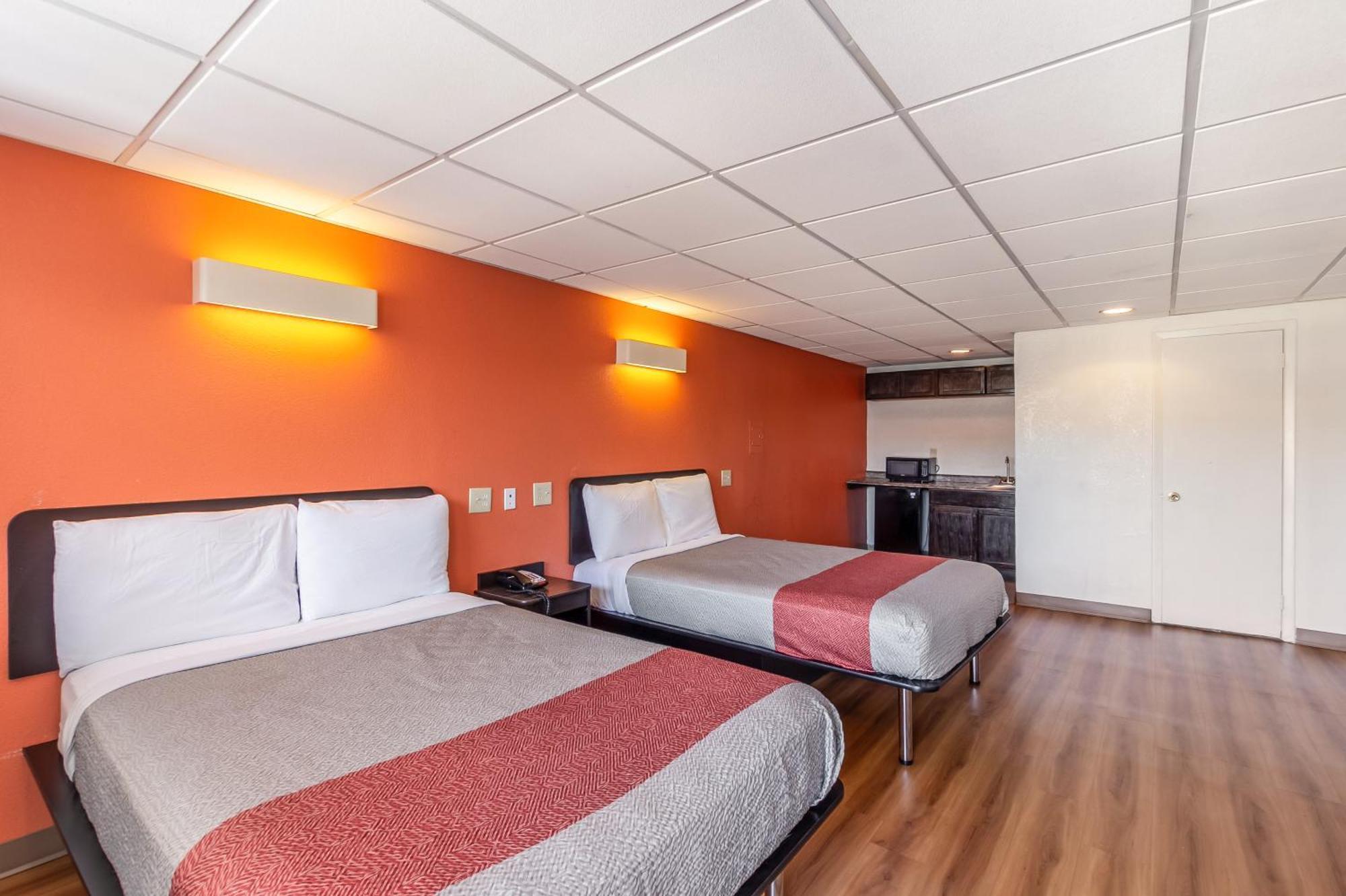 Motel 6 Elizabeth Nj Newark Liberty Intl Airport المظهر الخارجي الصورة
